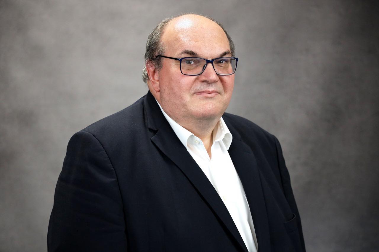 prof. dr hab. n. med. Artur Mazur
